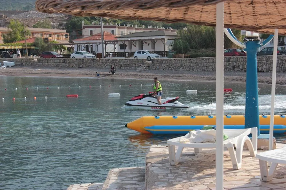 Can Karaburun Hotel Izmir