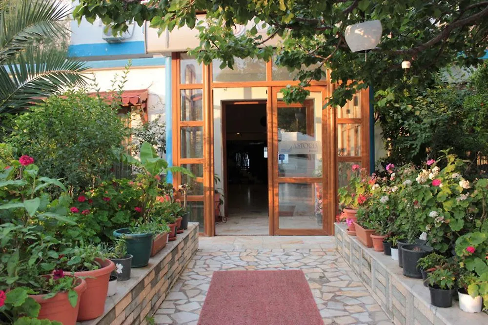 Can Karaburun Hotel Izmir