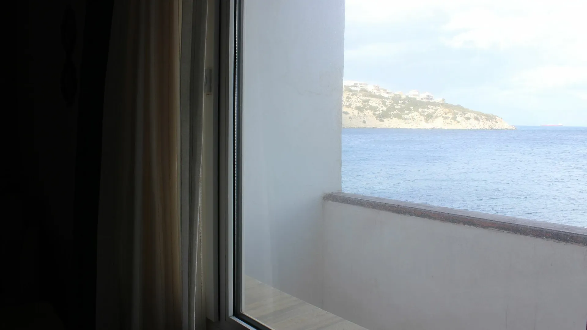 Can Karaburun Hotel Izmir 3*,  Turkiet