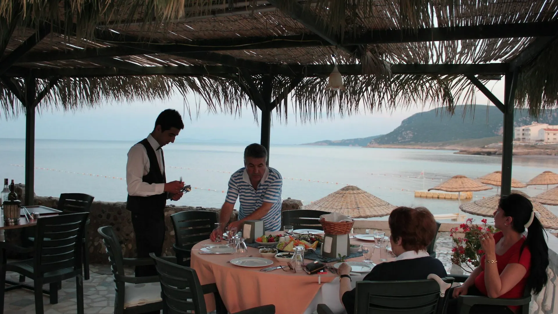 Can Karaburun Hotel Izmir 3*,  Turkiet